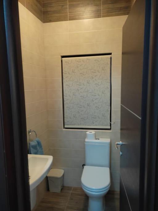 Apartment A Very Spacious Three Bedroom In