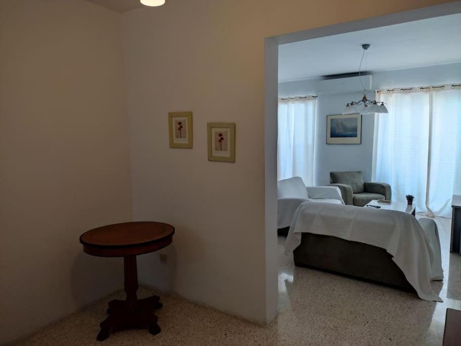 Apartment A Very Spacious Three Bedroom In Sliema