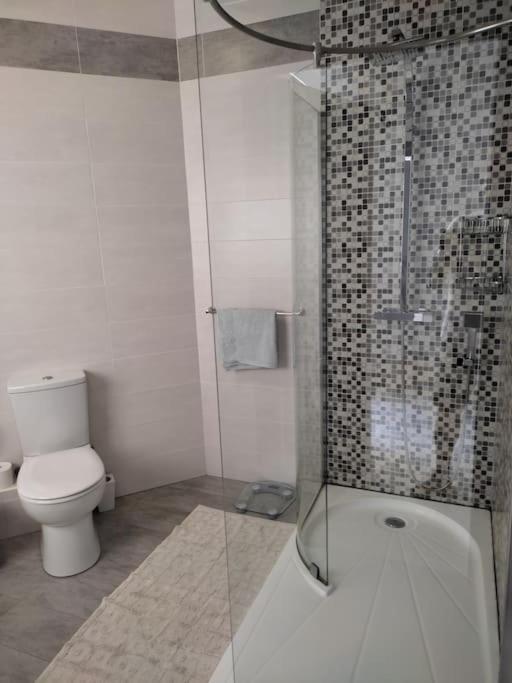 Apartment A Very Spacious Three Bedroom In