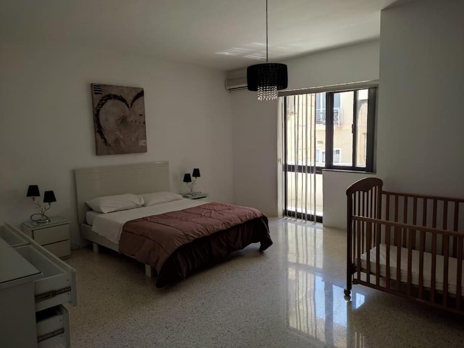 A Very Spacious Three Bedroom In * Sliema